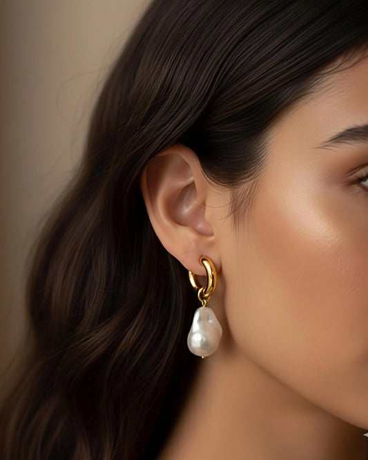 Alain Pearl Earrings