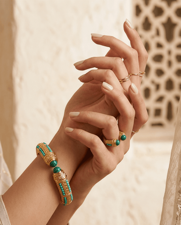 Yaqoot Cabochon Set — jewellery, Kuwait