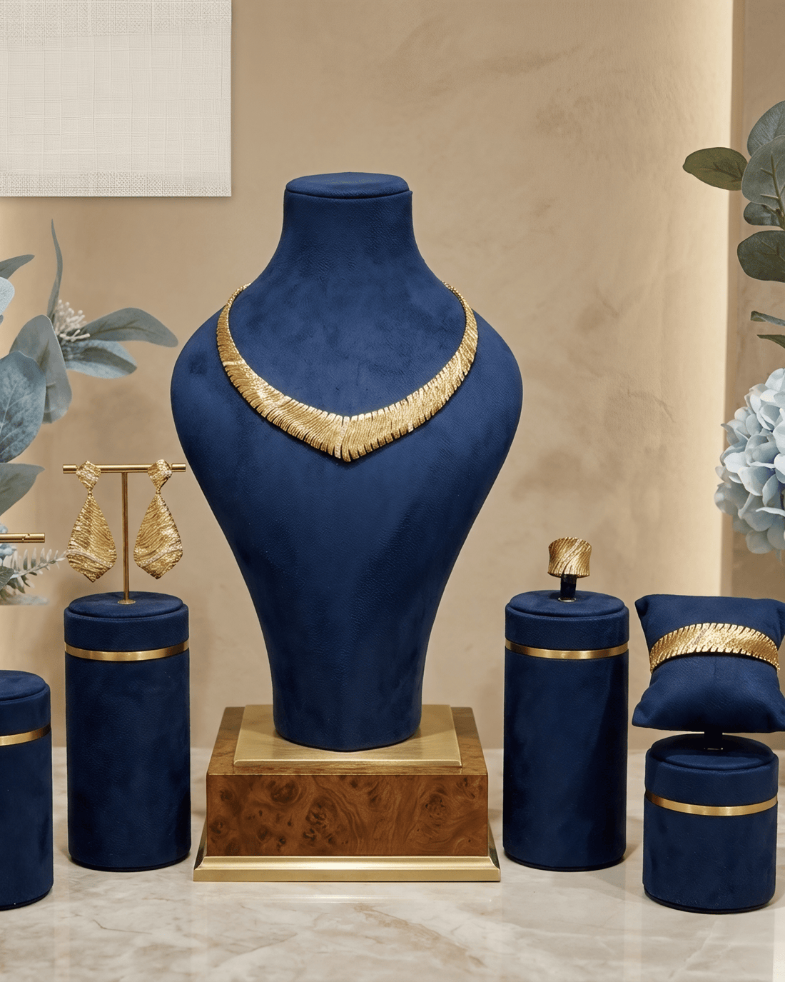 royal radiance golden set 2