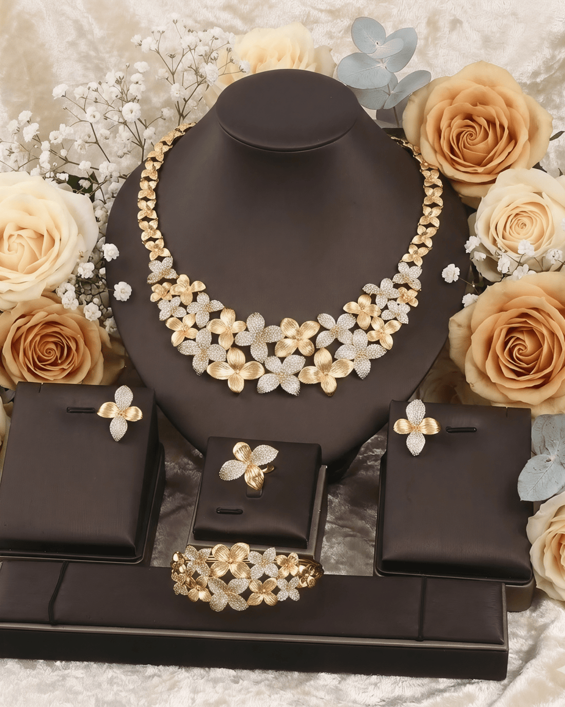 Saliha Gorgeous Set 3