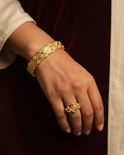 Alina Pearl Bracelet Ring Set