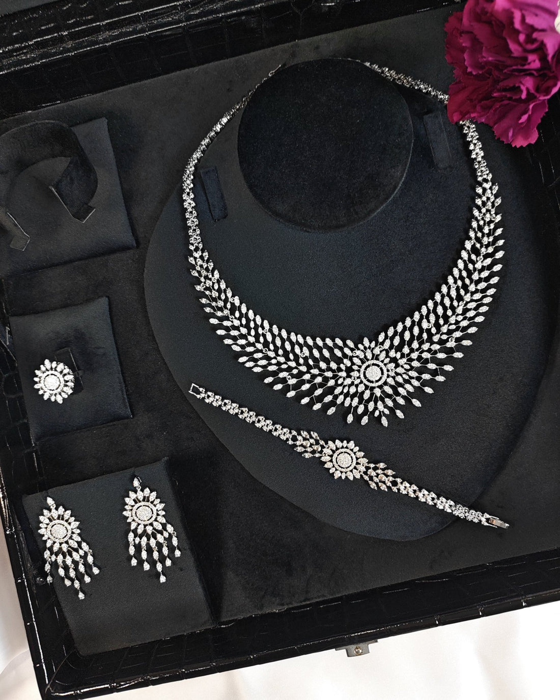 Alma Gorgeous Set — Jewelry Set, Kuwait — 2