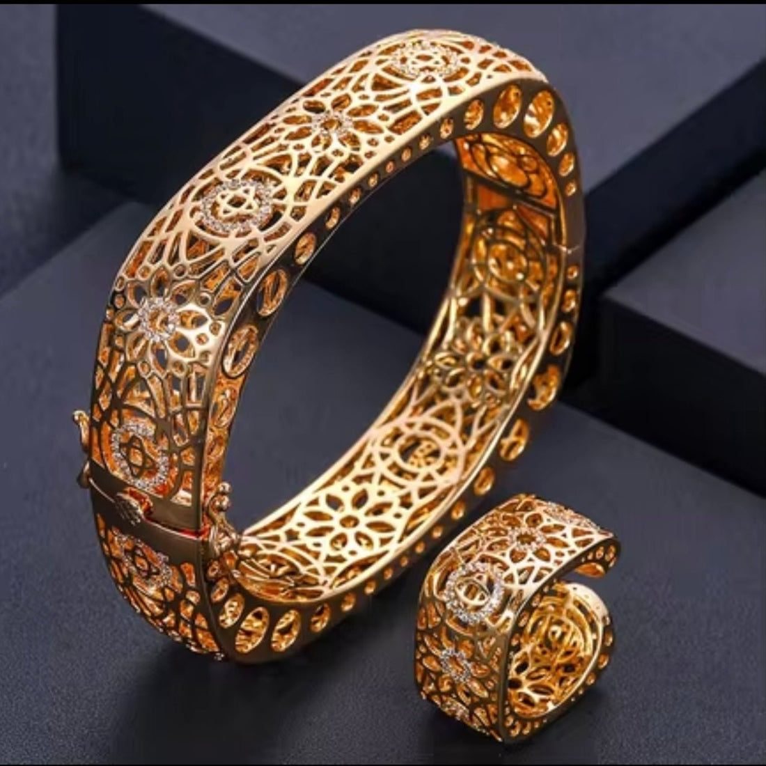 Eman Bold And Beautiful Set — Bracelet, Kuwait — 2