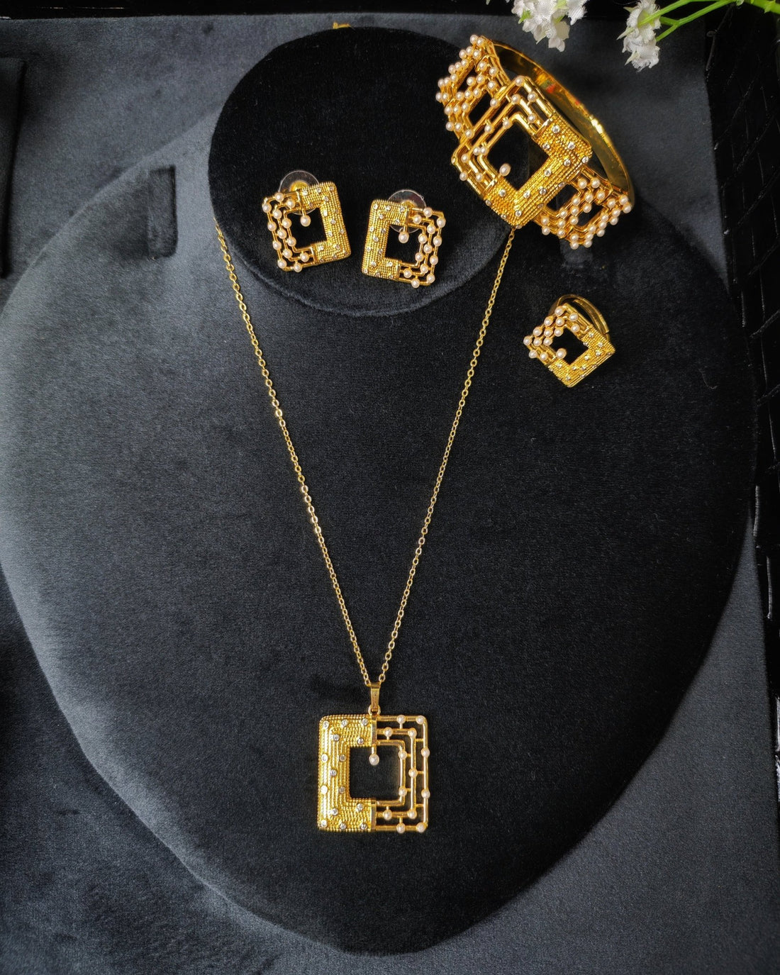 Mariam Elegant Set — Jewelry Set, Kuwait — 3