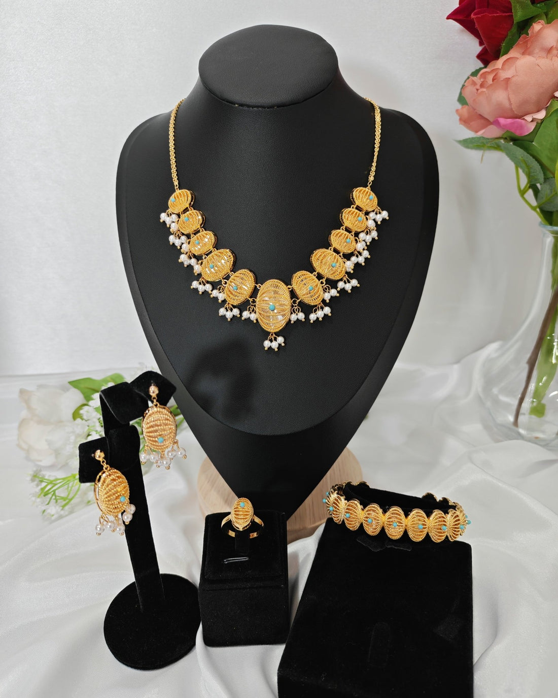 Marwa Choker Set — Jewelry Set, Kuwait — 1