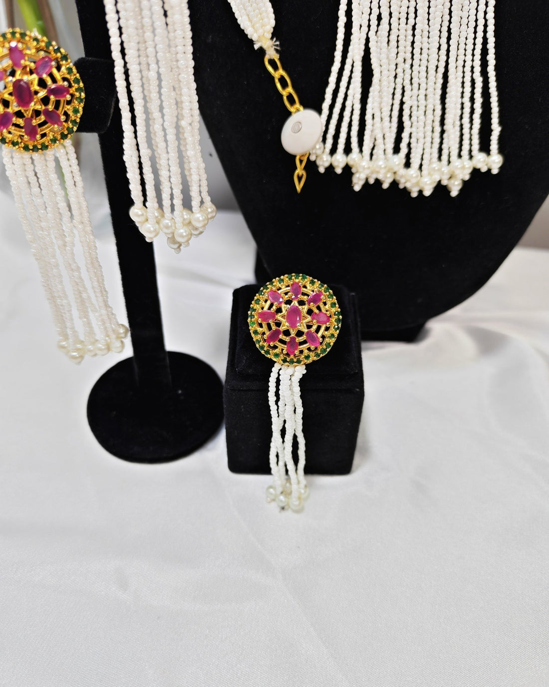 Itzel Gorgeous Pearl Set — Jewelry Set, Kuwait — 5