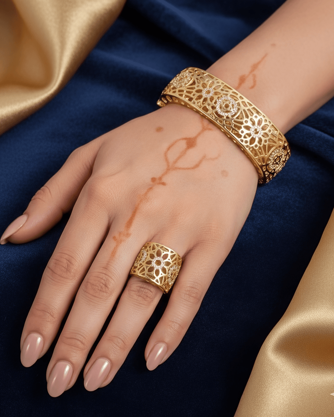 Eman Bold And Beautiful Set — Bracelet, Kuwait — 1