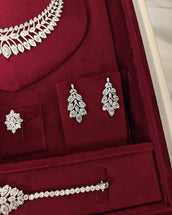 Blaise Sparkling Set — Jewelry Set, Kuwait — 3